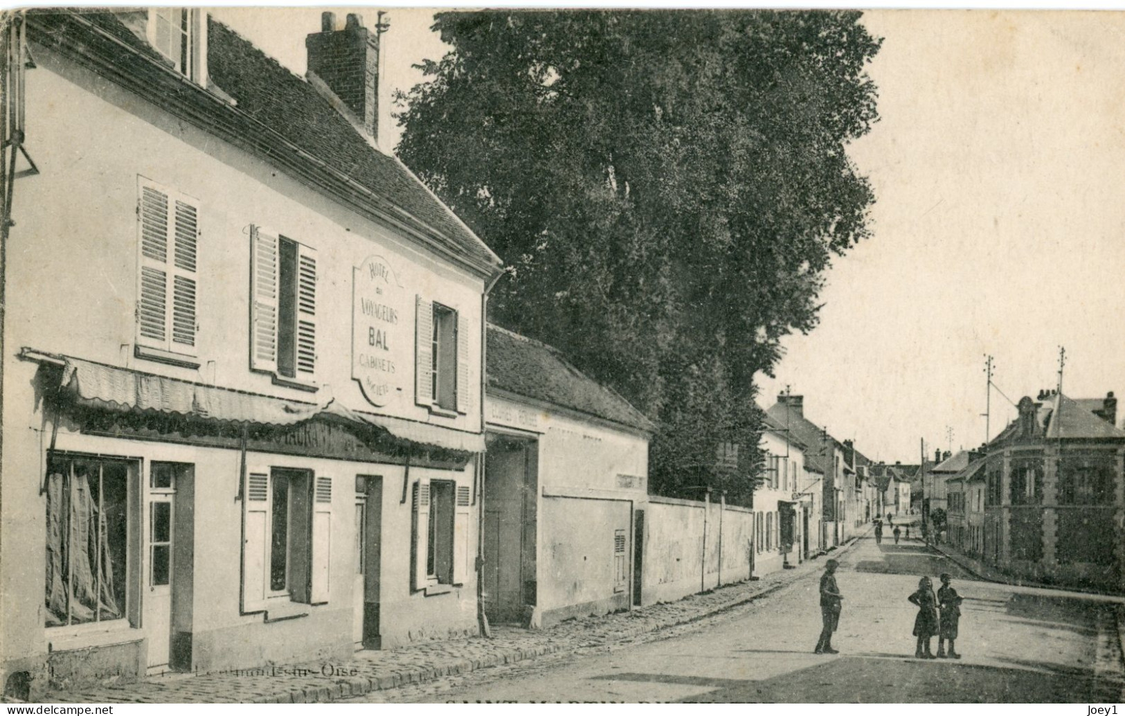 CPA  Saint Martin Du Tertre La Place - Saint-Martin-du-Tertre