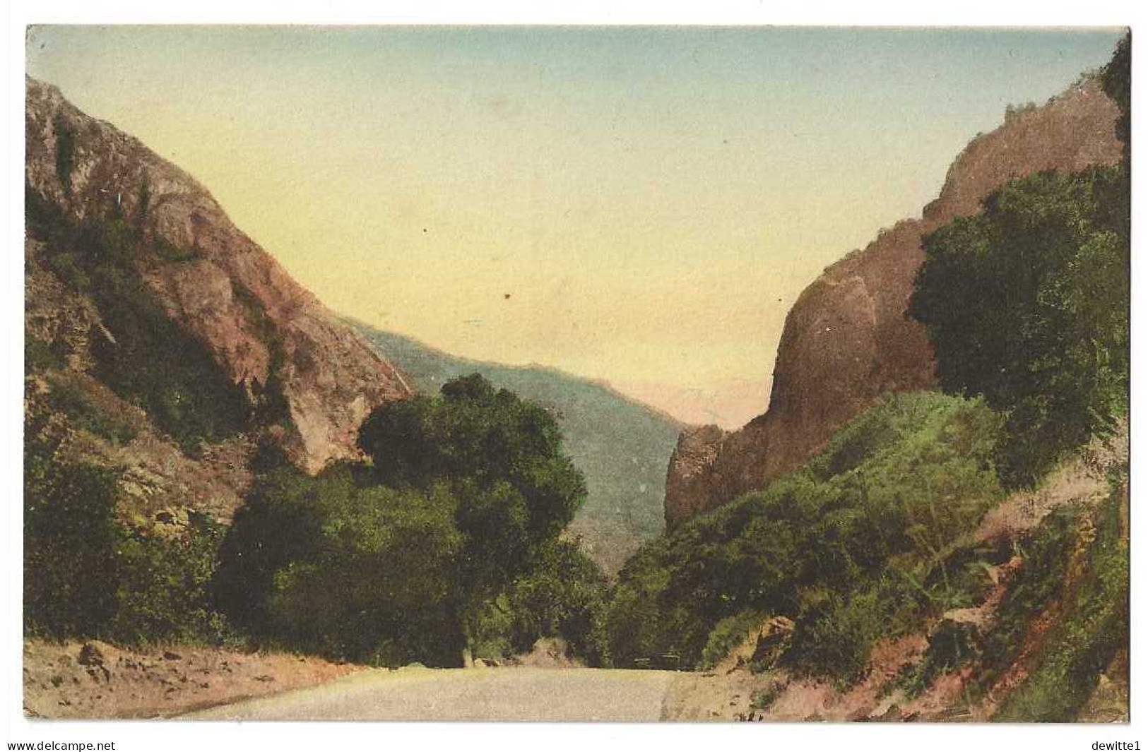 USA. Santa Barbara    Gaviota Pass,on Coast Highway - Santa Barbara