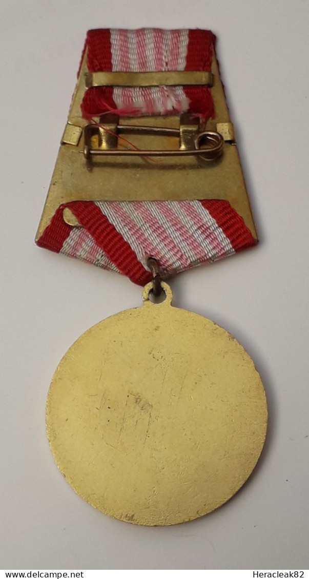 Albania Golden Medal, 100% Original - Other & Unclassified