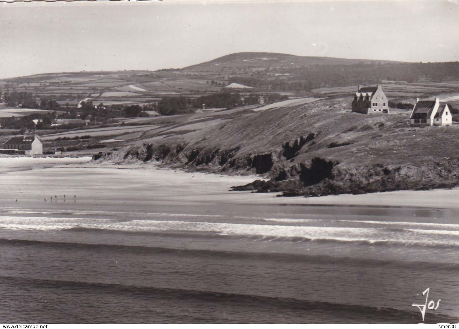 29 - Plomodiern - Les Falaises Entre Lestrevet Et Porz-az-vag  - Cpa - Plomodiern