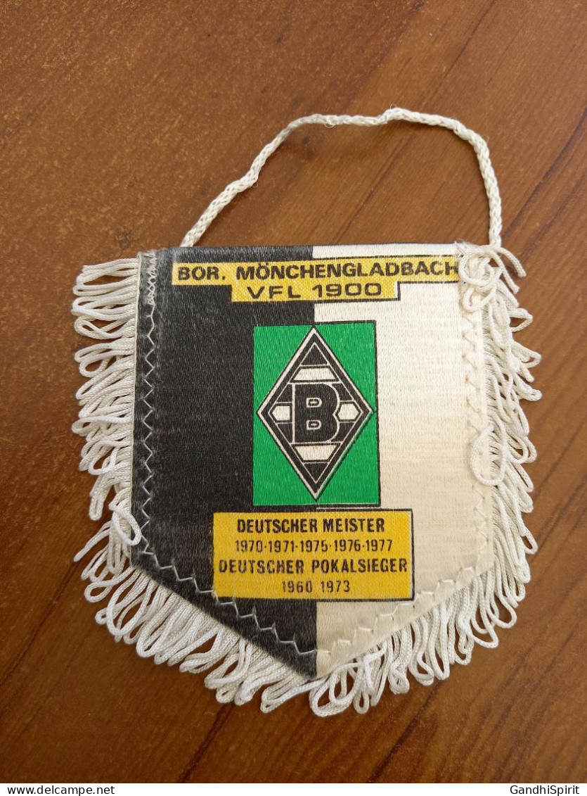 Fanion Football Borussia Mönchengladbach VFL 1900 Deutscher Meister Pokalsieger - Bekleidung, Souvenirs Und Sonstige