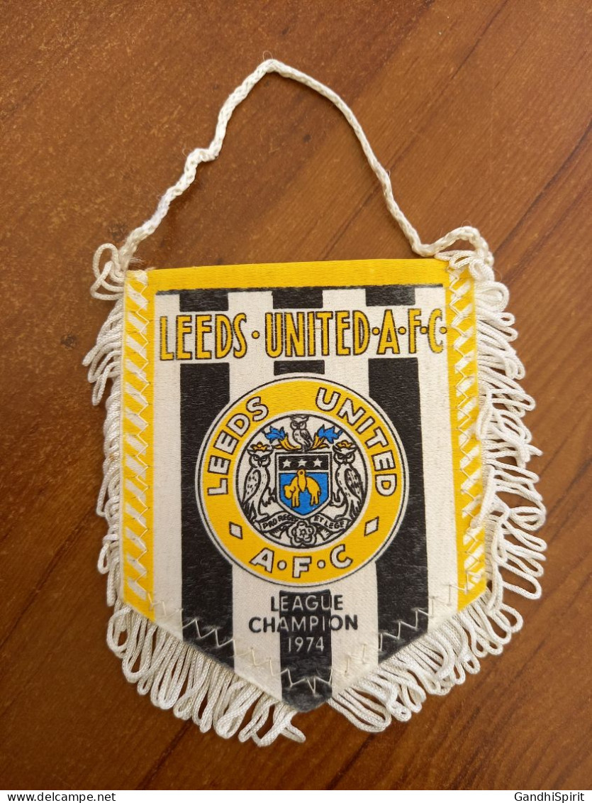 Fanion Football Leeds United A.F.C. League Champion 1974 - Vintage - Apparel, Souvenirs & Other