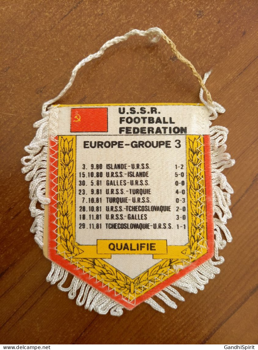 Fanion Football Coupe Du Monde 1982 USSR Federation CCCP Russie World Cup - Bekleidung, Souvenirs Und Sonstige