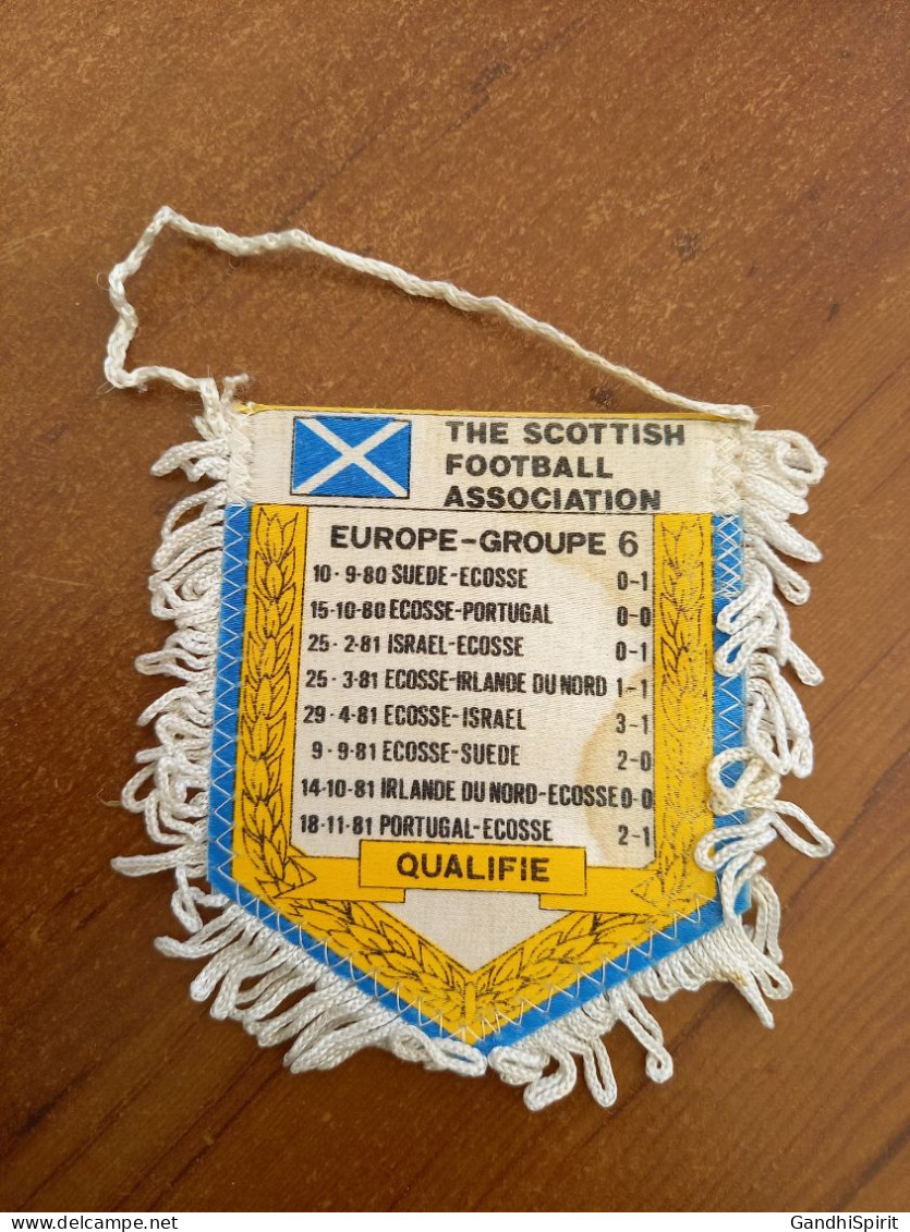 Fanion Football Coupe Du Monde 1982 The Scottish Association World Cup Ecosse - Habillement, Souvenirs & Autres