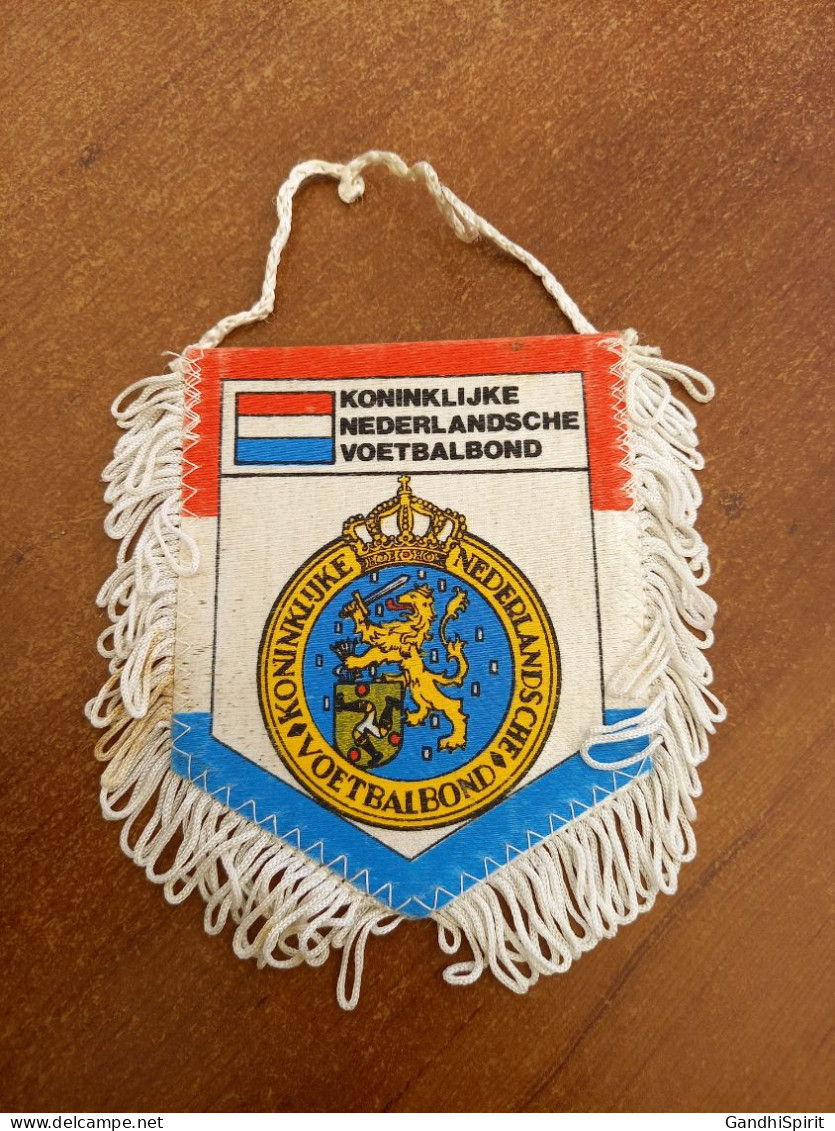 Fanion Football Koninklijke Nederlandsche Voetbalbond - Vintage, Nederland, Pays Bas, Hollande, Holland - Bekleidung, Souvenirs Und Sonstige