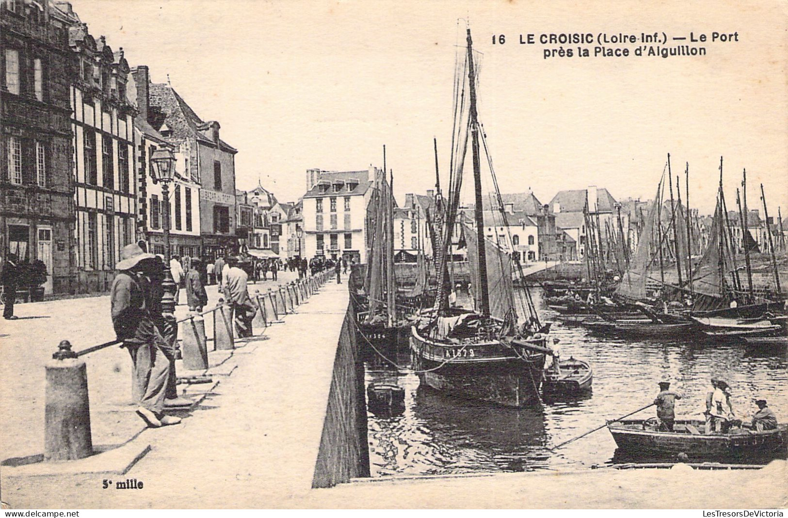 FRANCE - 44 - LE CROISIC - Le Port Près De La Place De L'aiguillon - Carte Postale Ancienne - Le Croisic