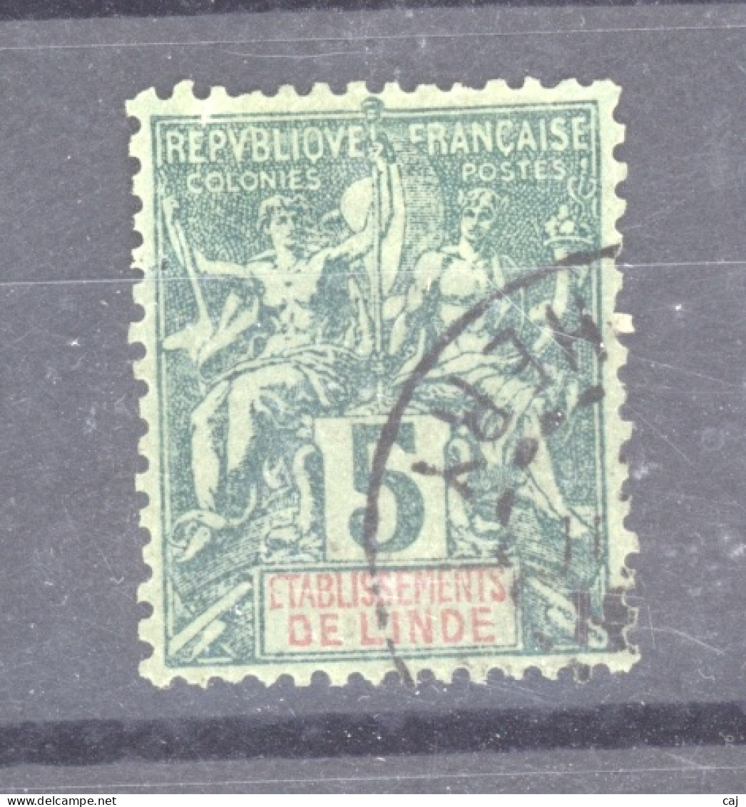 Inde  :  Yv  4  (o) - Used Stamps