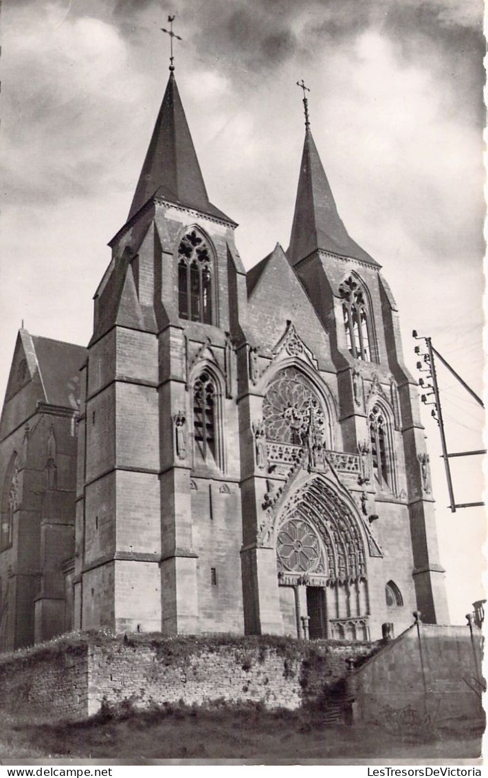 FRANCE - 55 - AVIOTH - Façade Principale De L'église - Carte Postale Ancienne - Avioth