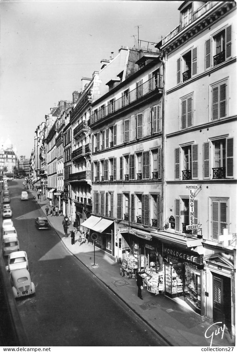 PARIS-75009-LA RUE DES MARTYRS, EN HAUT LA BASILIQUE DU SACRE-COEUR - Arrondissement: 09