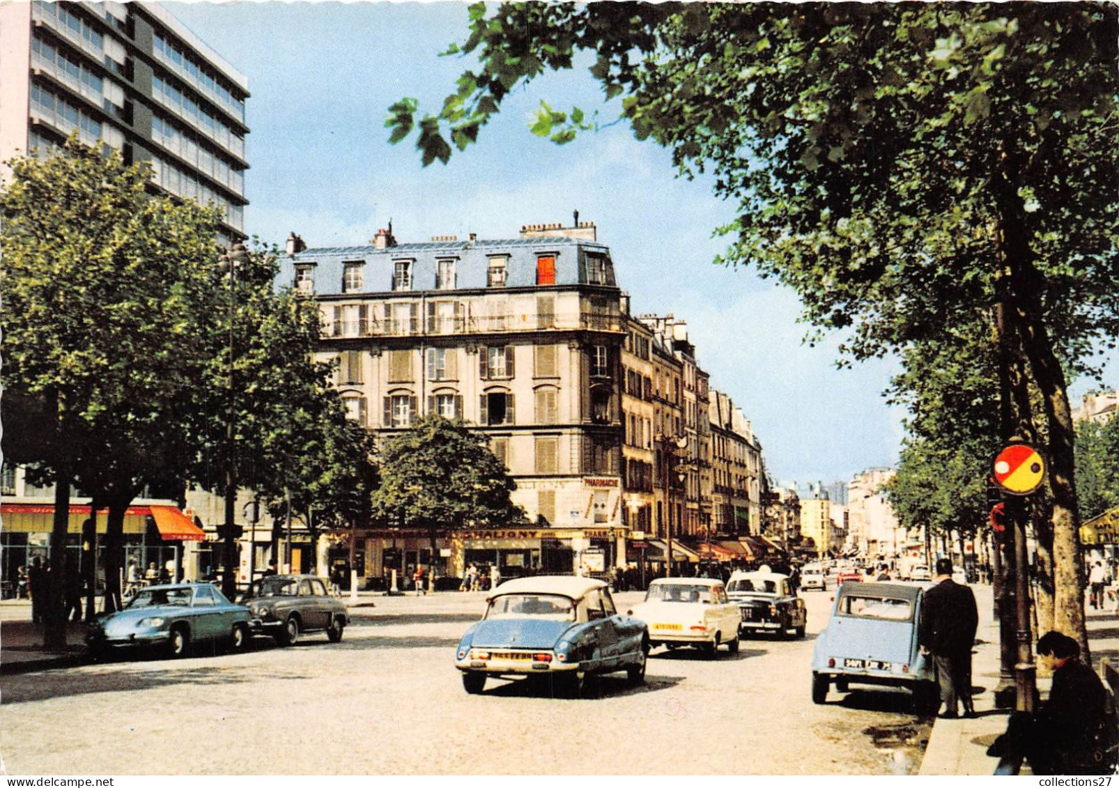 PARIS-75011- RUE DU FAUBOURG SAINT ANTOINE CARREFOUR FAIDHERBE-CHALIGNY- A GAUCHE L'HÔPITAL SAINT-ANTOINE - Arrondissement: 11