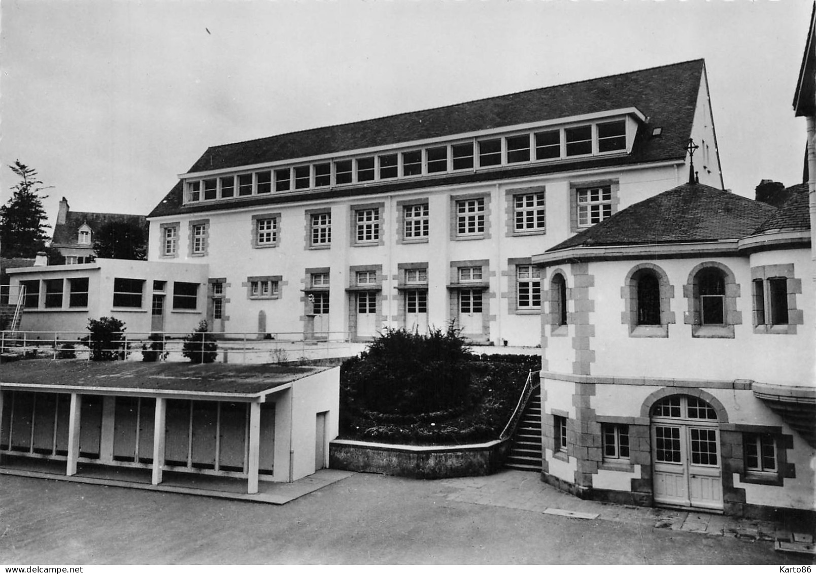 Gourin * Le Pensionnat St Joseph De Cluny , La Salle Des Fêtes Et Classes - Gourin