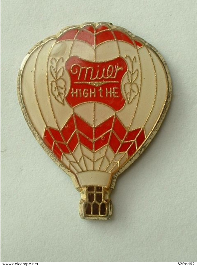 PIN'S MONTGOLFIERE - BIERE MILER - Airships