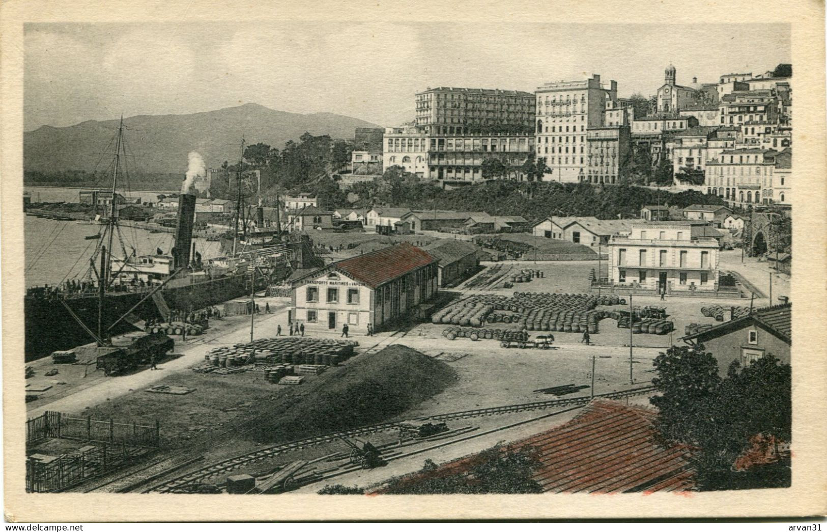 ALGERIE  -  B O U G I E  - B E J A I A - LA VILLE Et Les QUAIS - - Bejaia (Bougie)