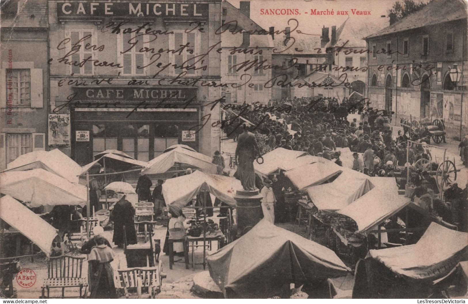 Marchés - Sancoins - Marché Aux Veaux - Tres Animé - Carte Postale Ancienne - - Mercati