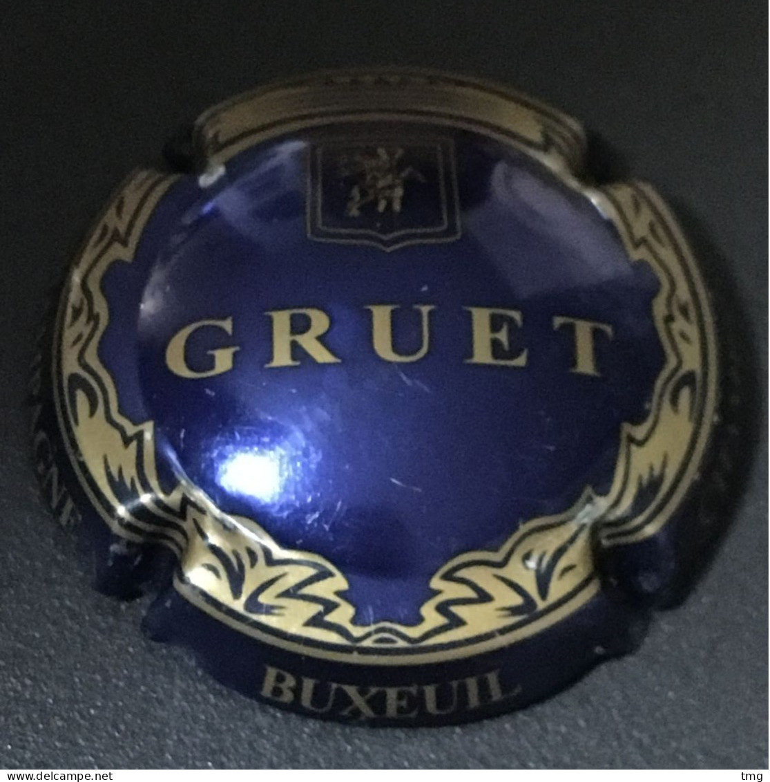 3 - Gruet Nom Horizontal, Grand Liseret, Buxeuil (bleu Nuit Métallisé & Or) (côte 1,5 Euros) - Gruet