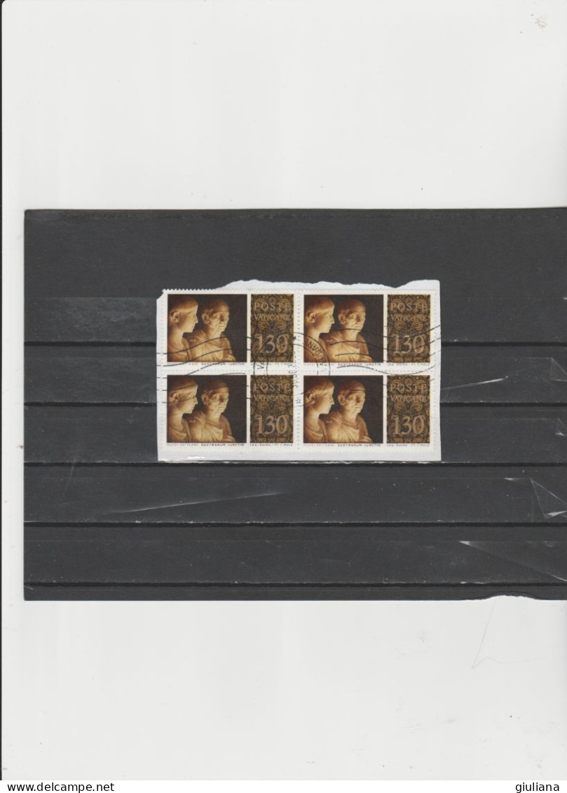 Vaticano 1977 . (Sassone) 622  Used Blocco Di 4  "Musei Vaticani. 1^ Emissione" . 130L  Policromo - Used Stamps