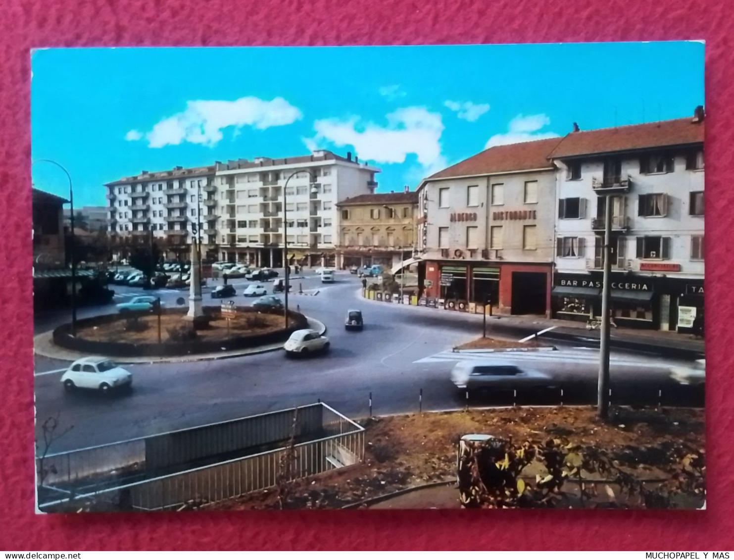 POSTAL CARTOLINA POST CARD CARTE POSTALE ITALIA ITALY RIVOLI TORINO PIAZZA MARTIRI DELLA LIBERTÀ..FIAT 500 ? CORSO SUSA. - Rivoli