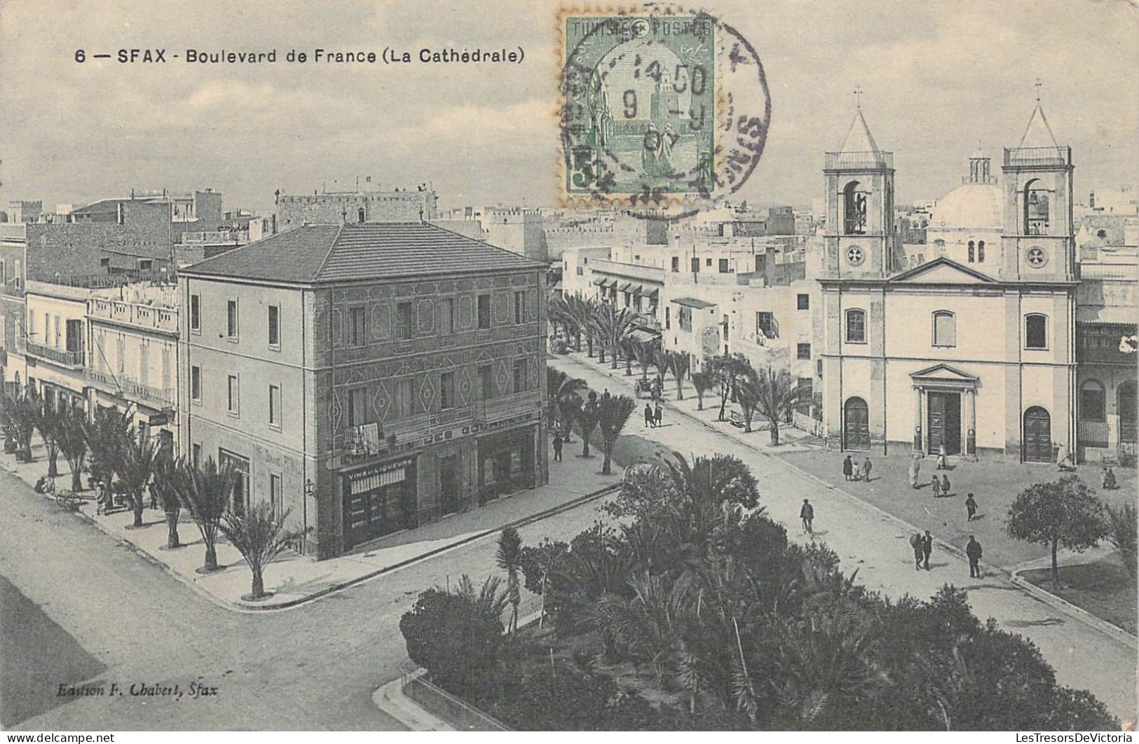 TUNISIE - Sfax - Boulevard De France ( La Cathédrale ) - Carte Postale Ancienne - Túnez