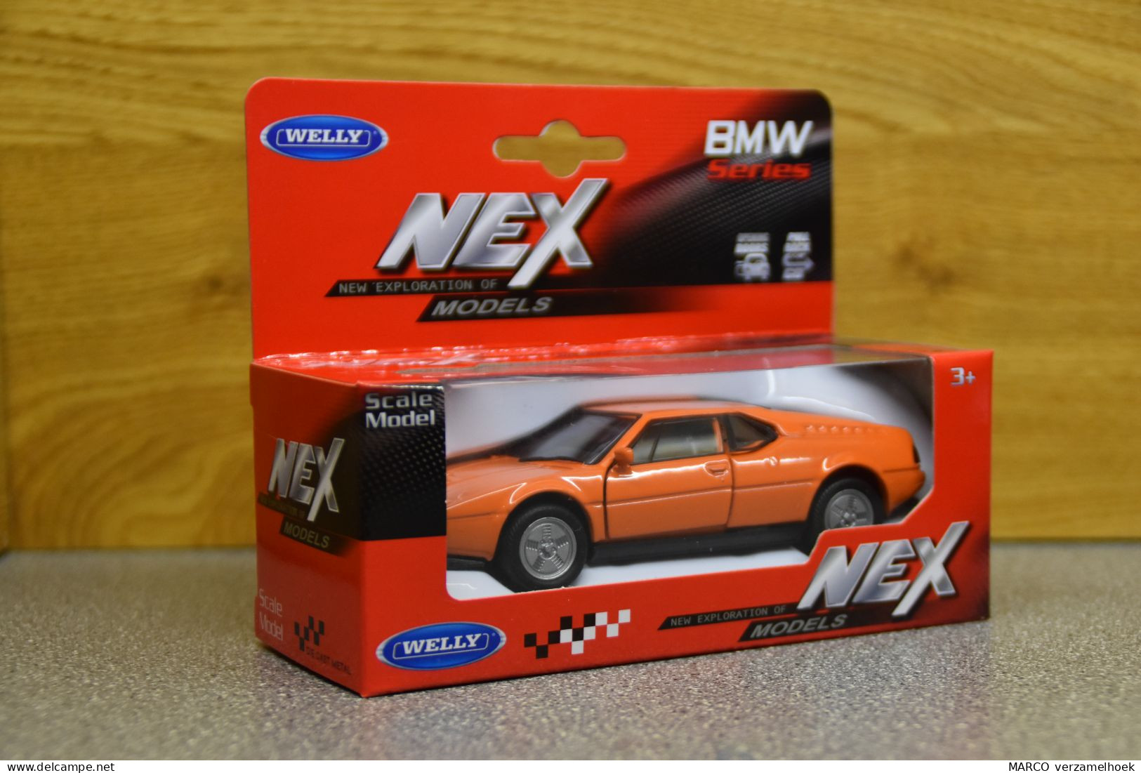 43780 Welly NEX BMW M1 Scale 1:43 - Welly