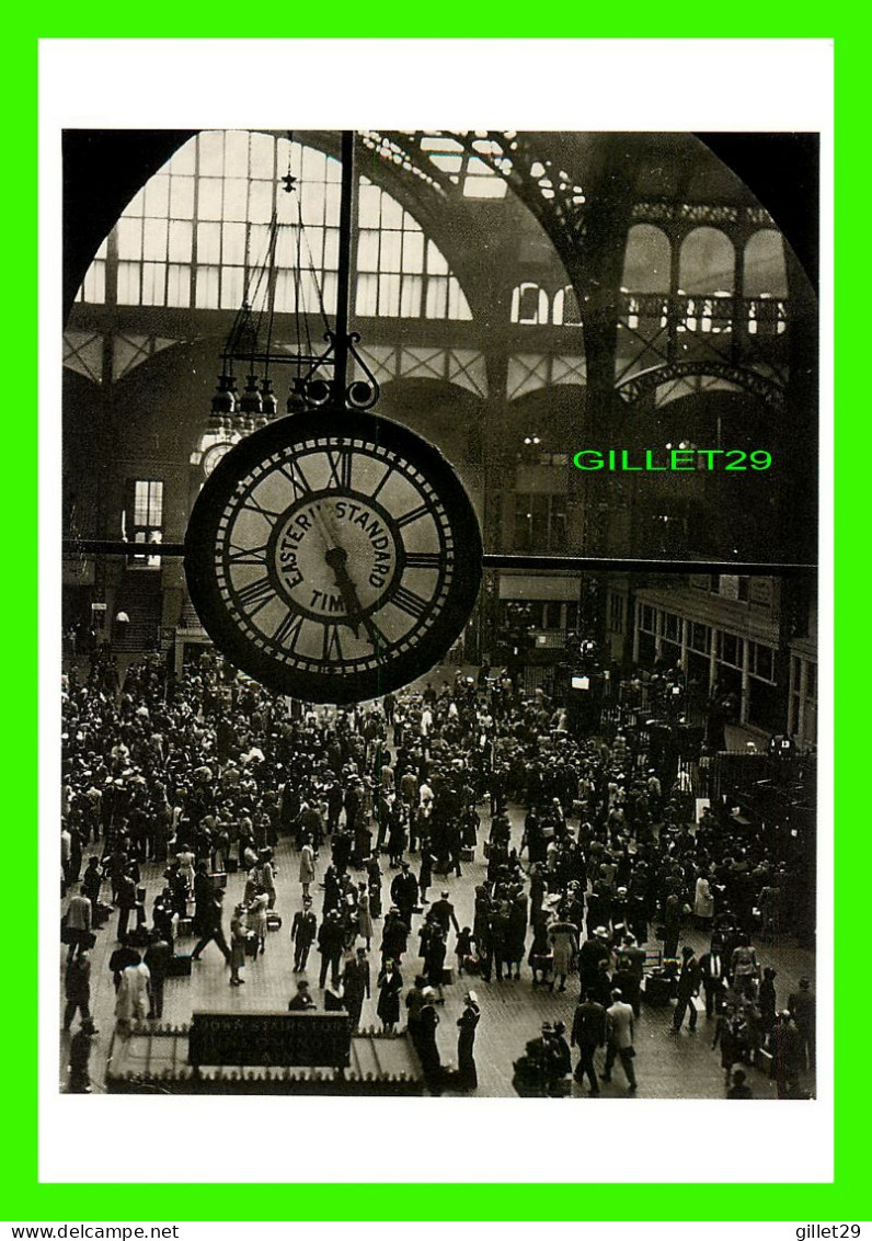 NEW YORK CITY, NY - EASTERN STANDARD TIME , PENNSYLVANIA STATION, 1941 - THE METROPOLITAN MUSEUM OF ART - - Musées