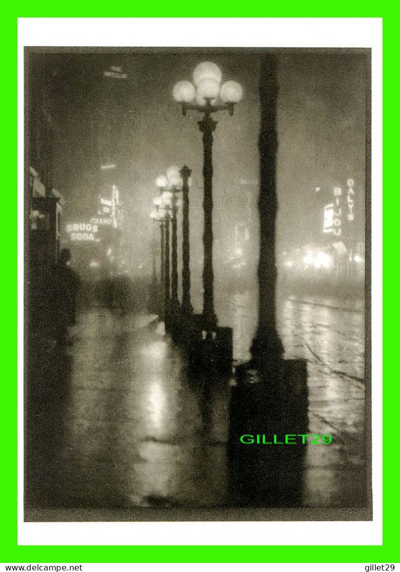 NEW YORK CITY, NY - BROADWAY AT NIGHT, 1910 - ALVIN LANGDON COBURN, 1882-1966 - THE METROPOLITAN MUSEUM OF ART - - Museos