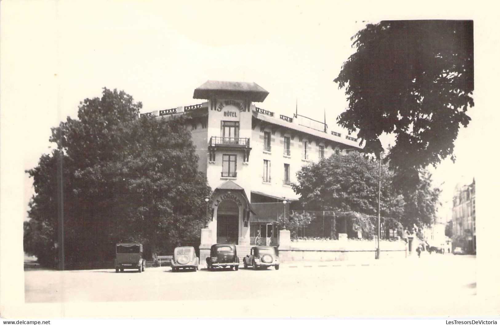 FRANCE - 88 - VITTEL - Hôtel Café Restaurant - Carte Postale Ancienne - Contrexeville