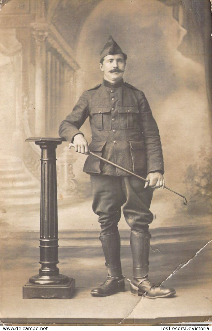 PHOTOGRAPHIE - Homme Militaire Moustachu -  Carte Postale Ancienne - Photographs