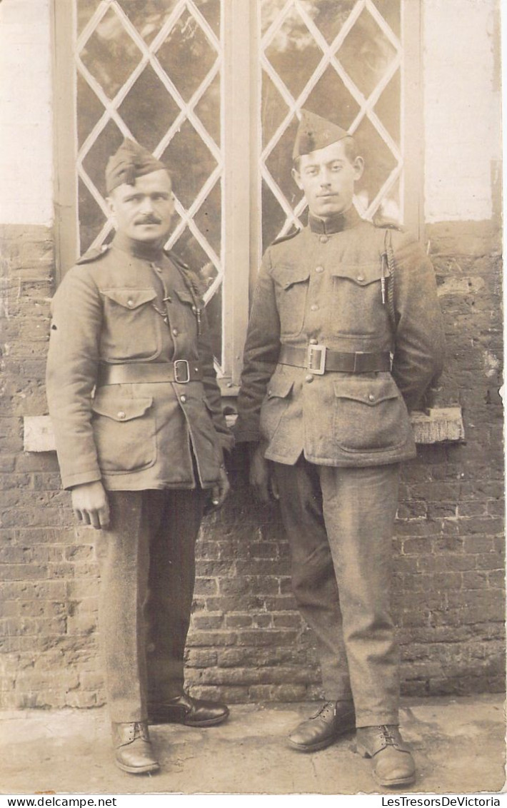 PHOTOGRAPHIE - Groupe De 2 Militaires - Militaria -  Carte Postale Ancienne - Photographie