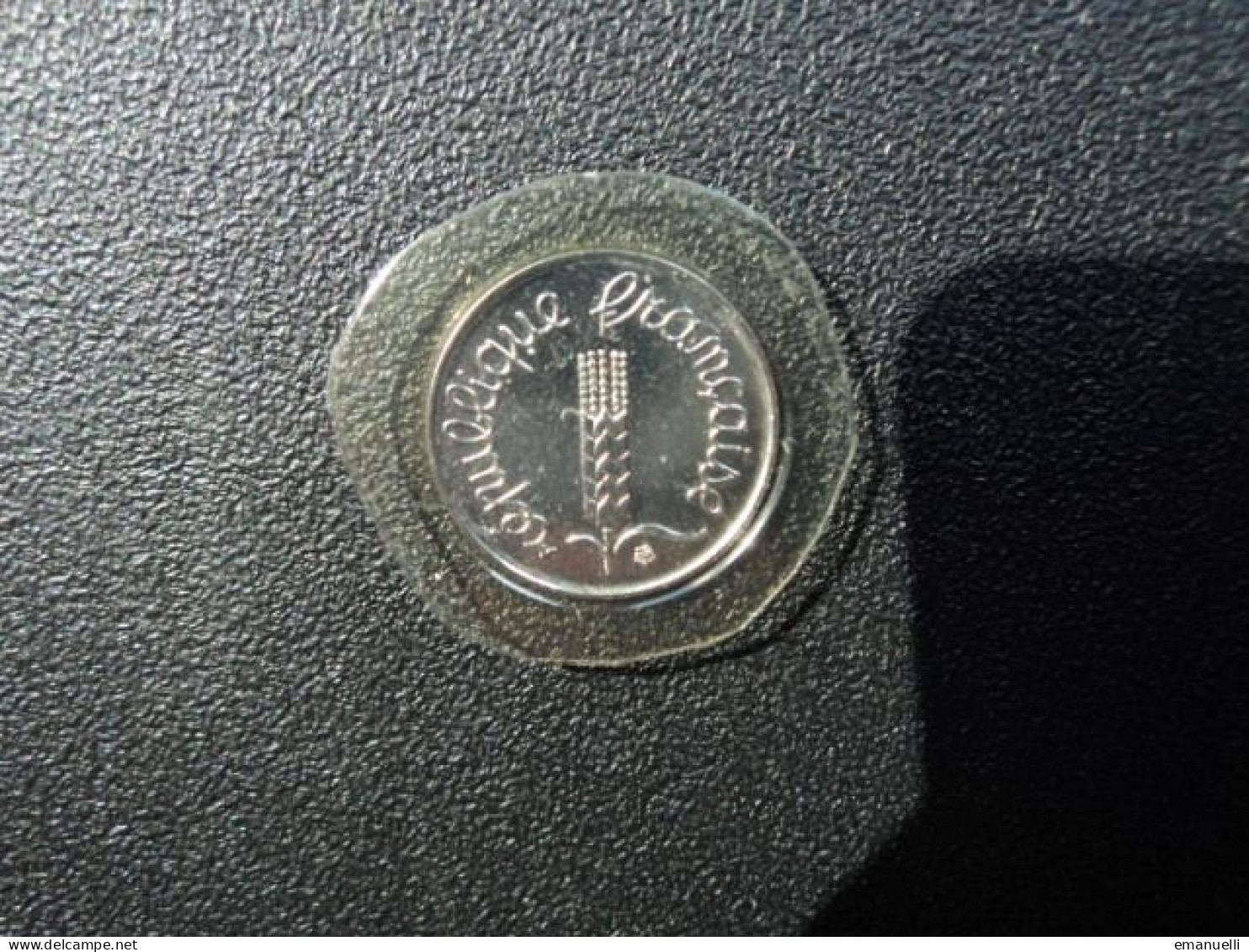 FRANCE :EN COMMÉMORATION DU FRANC POPULAIRE : 1 CENTIME  2001   F.106 / G.91 / KM 928   B.U. * - 1 Centime