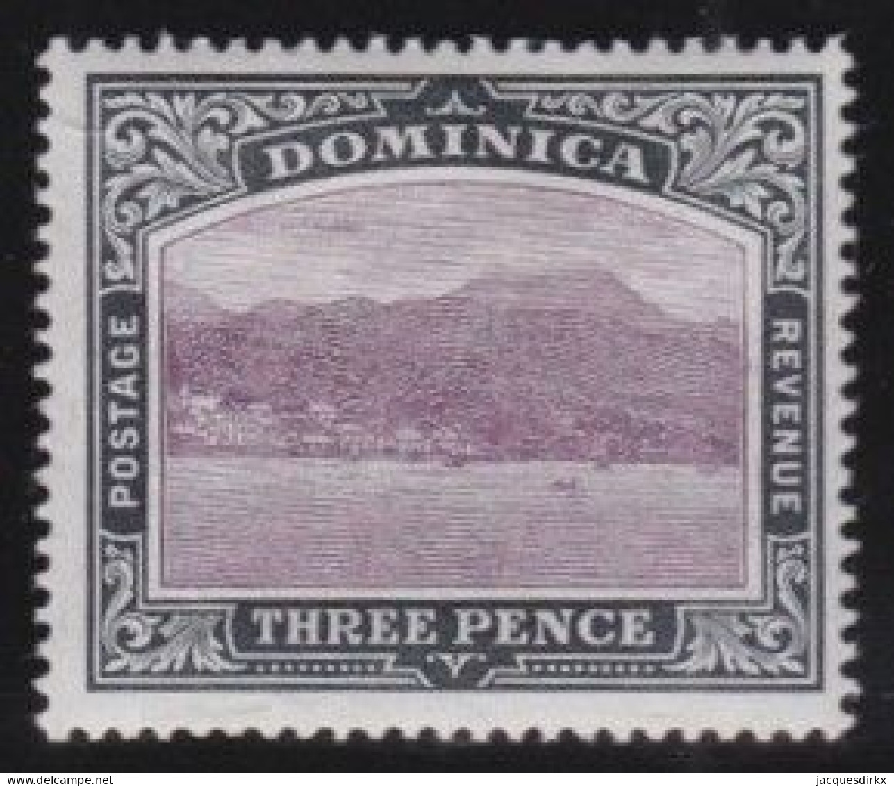 Dominica     .   SG    .  31 B     .    *     .   Mint-hinged - Dominica (...-1978)