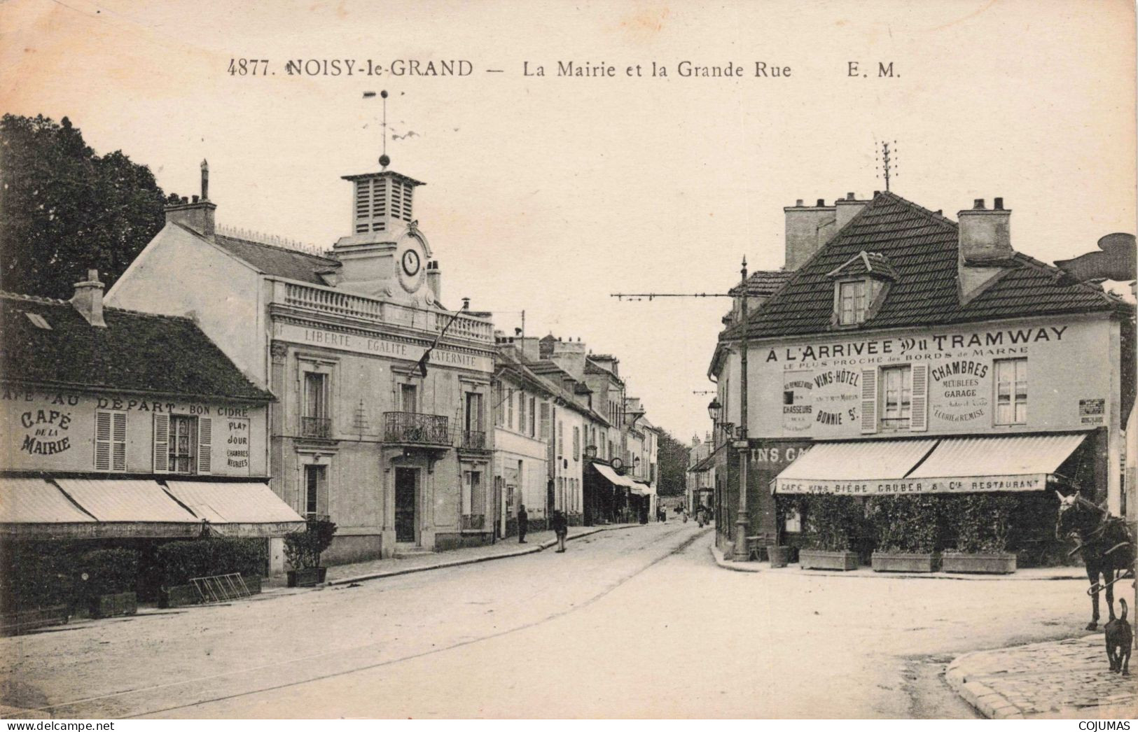 93 - NOISY LE GRAND - S14795 - La Mairie Et La Grande Rue - A L'Arrivée Du Tramway Gruber Restaurant Hôtel - L23 - Noisy Le Grand