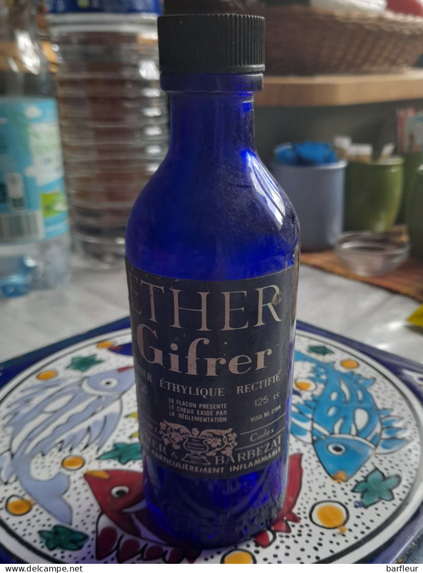 Ancienne Bouteille D' Ether De La Marque ; GIFRER Et BARBEZAT - Altri & Non Classificati