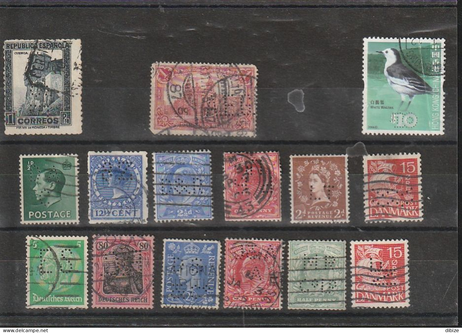 15 Timbres Oblitérés. Perforés. Espagne. Allemagne. Chine. Royaume-Uni. Pays Bas. Danemark. Etat Moyen. - Perforadas