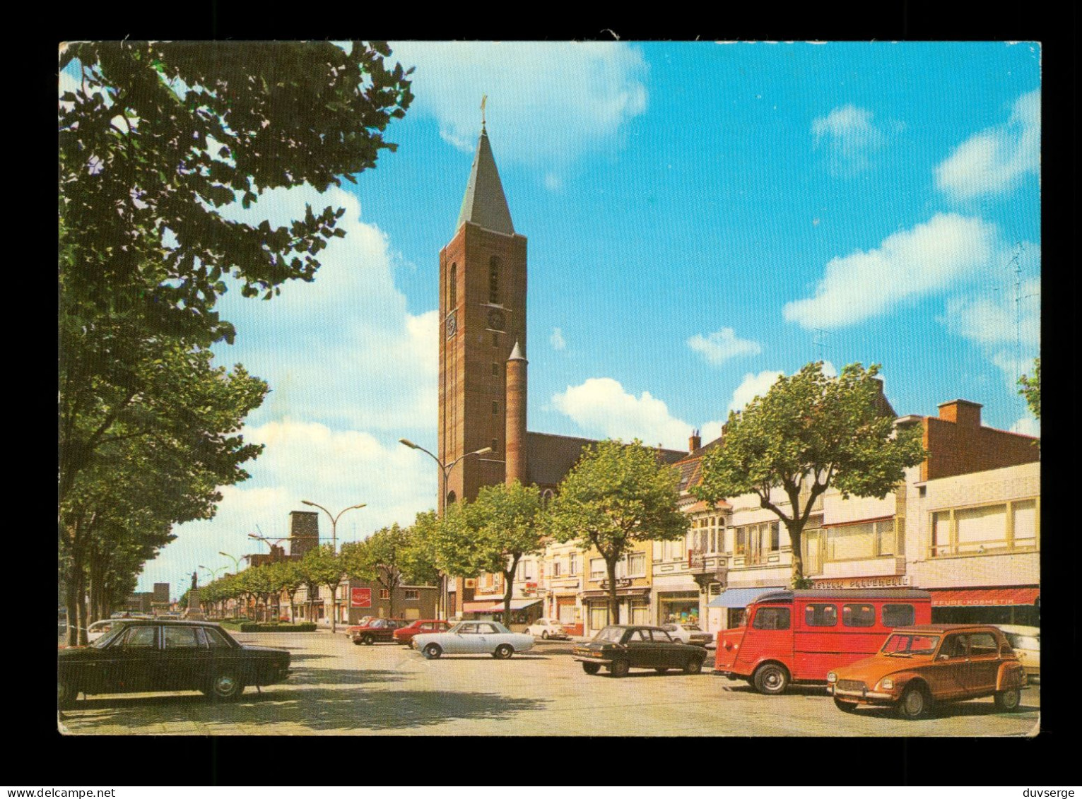 Belgique Zelzatemarkt En Kerk - Zelzate