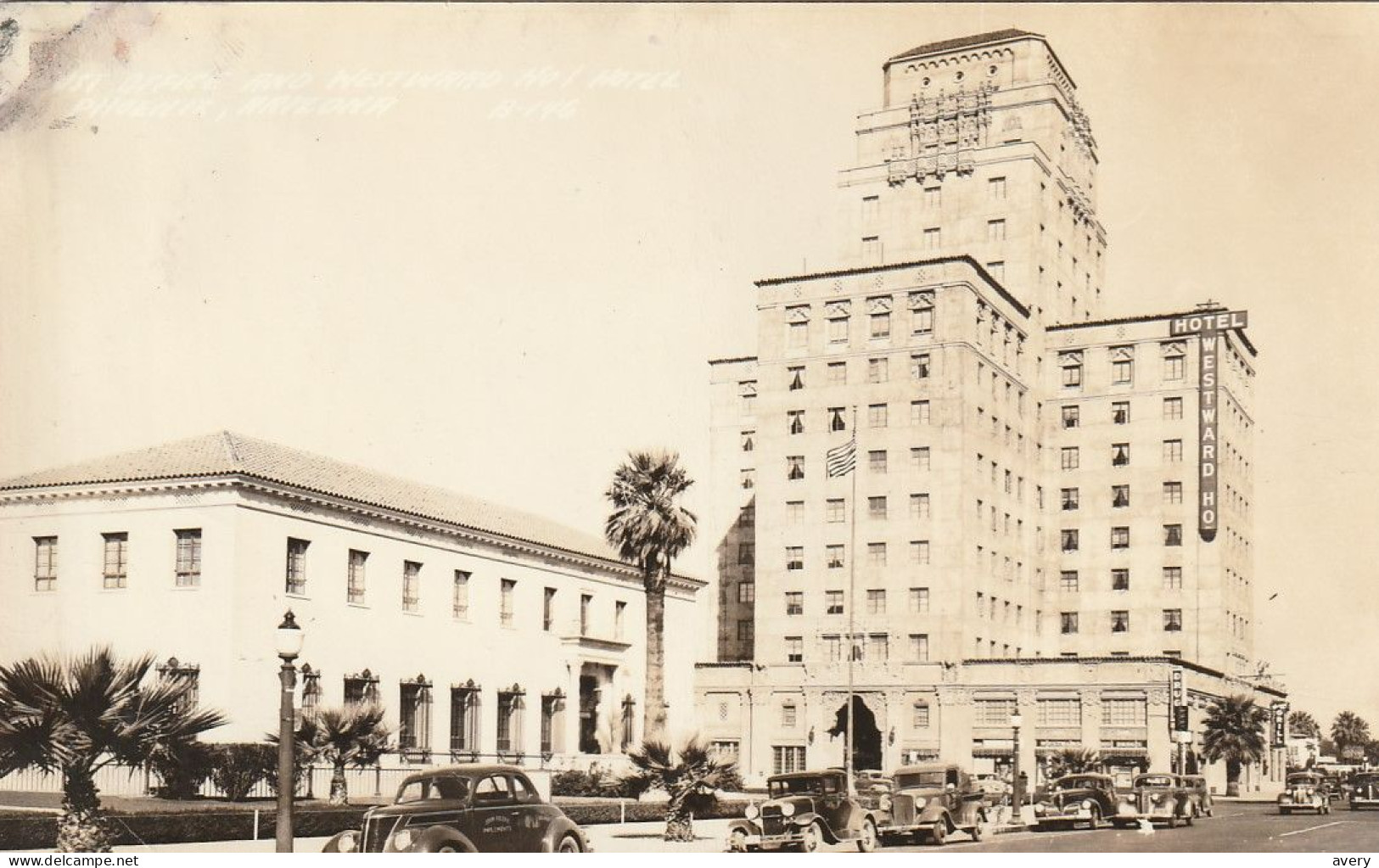 The Hotel Westward Ho, Phoenix, Arizona  4 Glue Marks On Back - Phönix