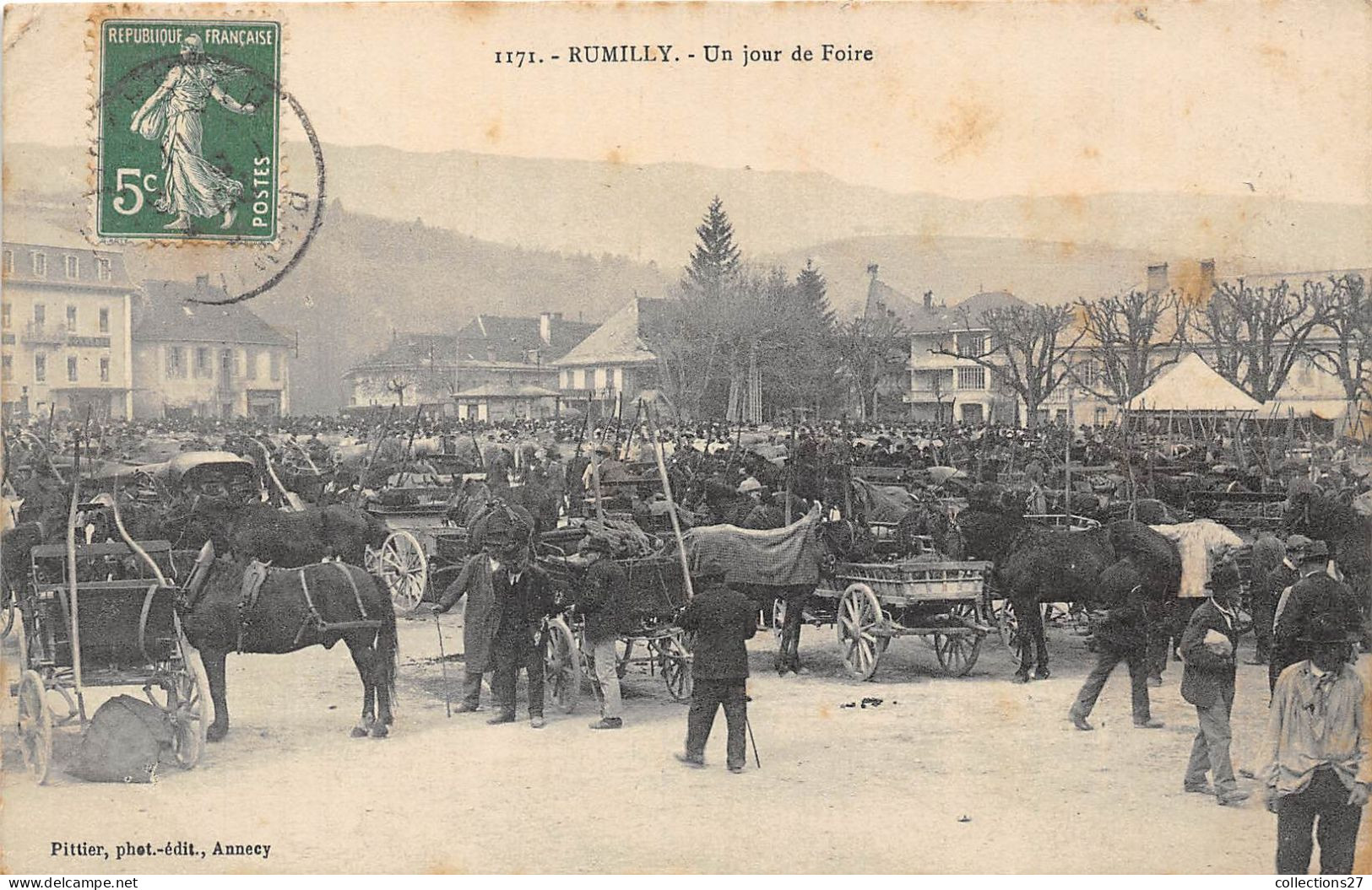 74-RUMILLY- UN JOUR DE FOIRE - Rumilly