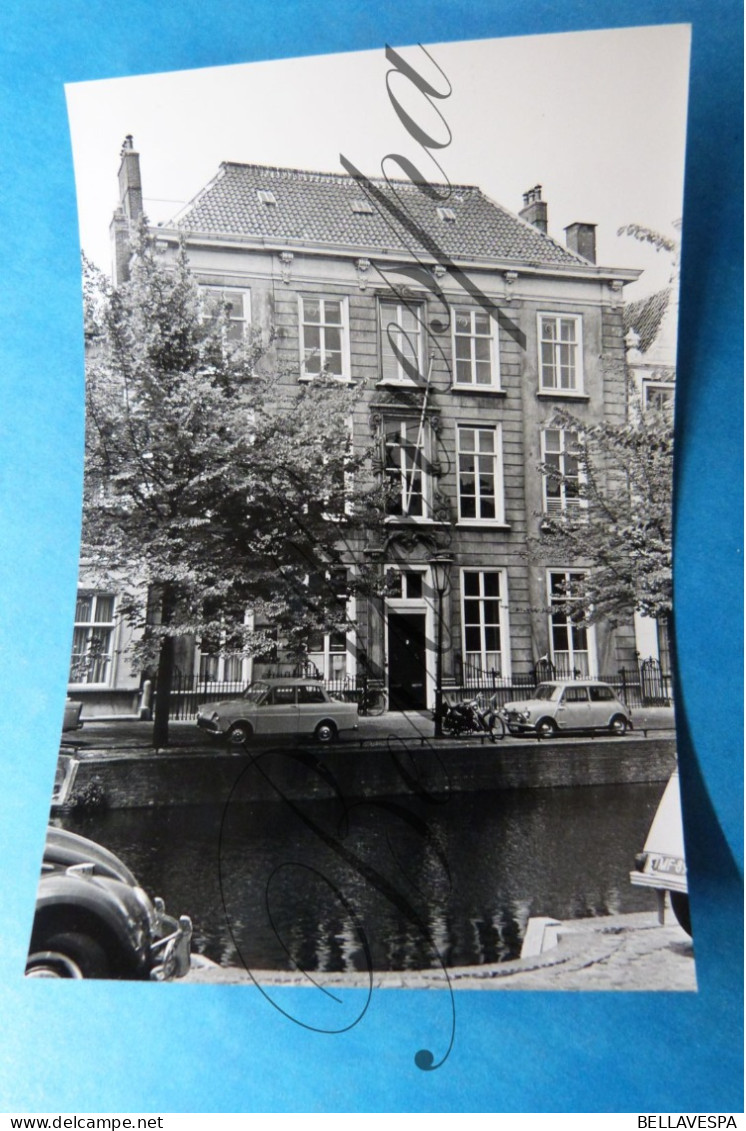 Leiden Healt Development Research Tropische Geneeskunde  Rapenburg 33 Nederland Foto - Genealogy