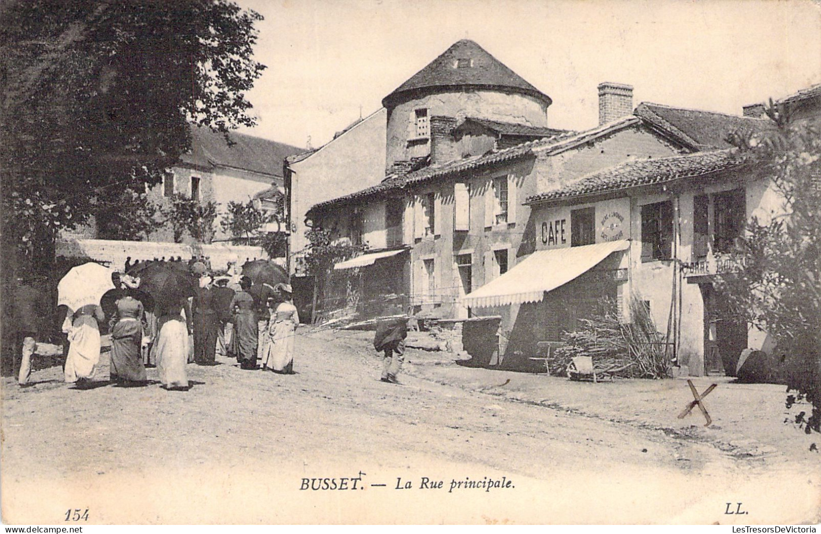 COMMERCE - Marchés - BUSSET - La Rue Principale - Carte Postale Ancienne - Markets