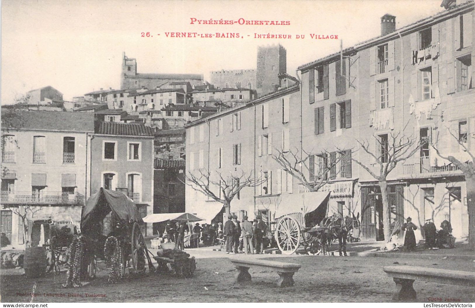 COMMERCE - Marchés - VERNET LES BAINS - Intérieur Du Village - Carte Postale Ancienne - Marktplaatsen