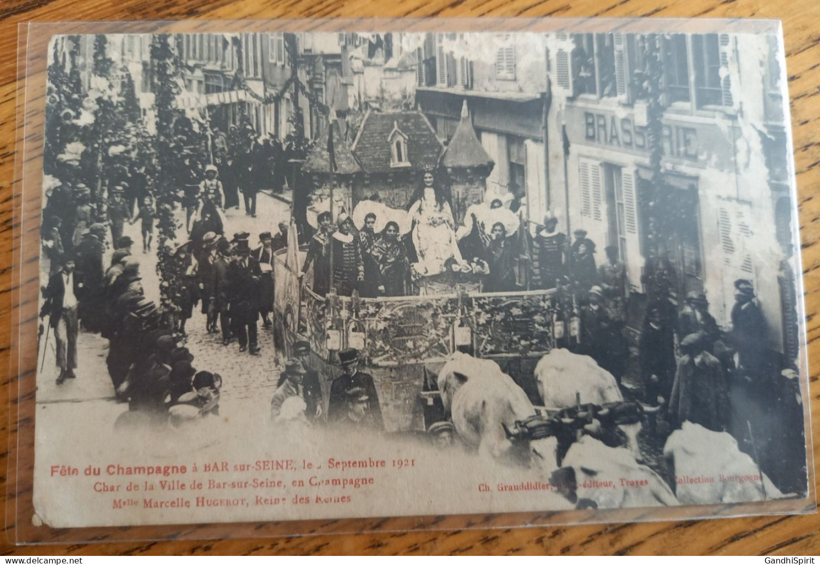 Bar Sur Seine (Aube) - Fête Du Champagne Le 4 Septembre 1921 - Char De La Ville, Marcelle Hugerot Reine, Attelage - Bar-sur-Seine