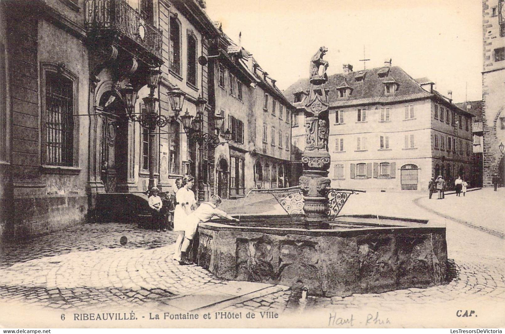 FRANCE - 68 - Ribeauvillé - La Fontaine Et L'Hôtel De Ville - Carte Postale Ancienne - Ribeauvillé