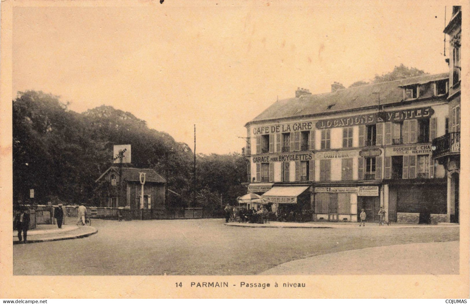 95 - PARMAIN - S15030 - Passage à Niveau - Café De La Gare Coiffeur - L1 - Parmain