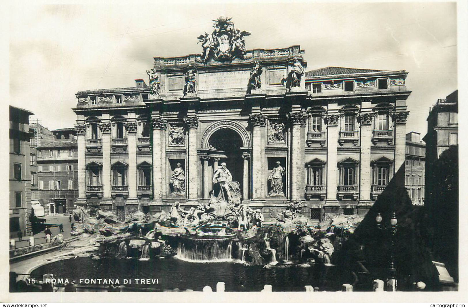 Italia Roma (Rome) Cartolina Postale Vera Fotografia E. Verdesi 1930`s Fontana Di Trevi - Fontana Di Trevi