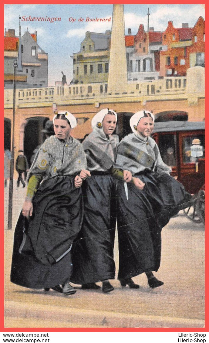 Scheveningen 1930 -  Op De Boulevard  - Scheveningen