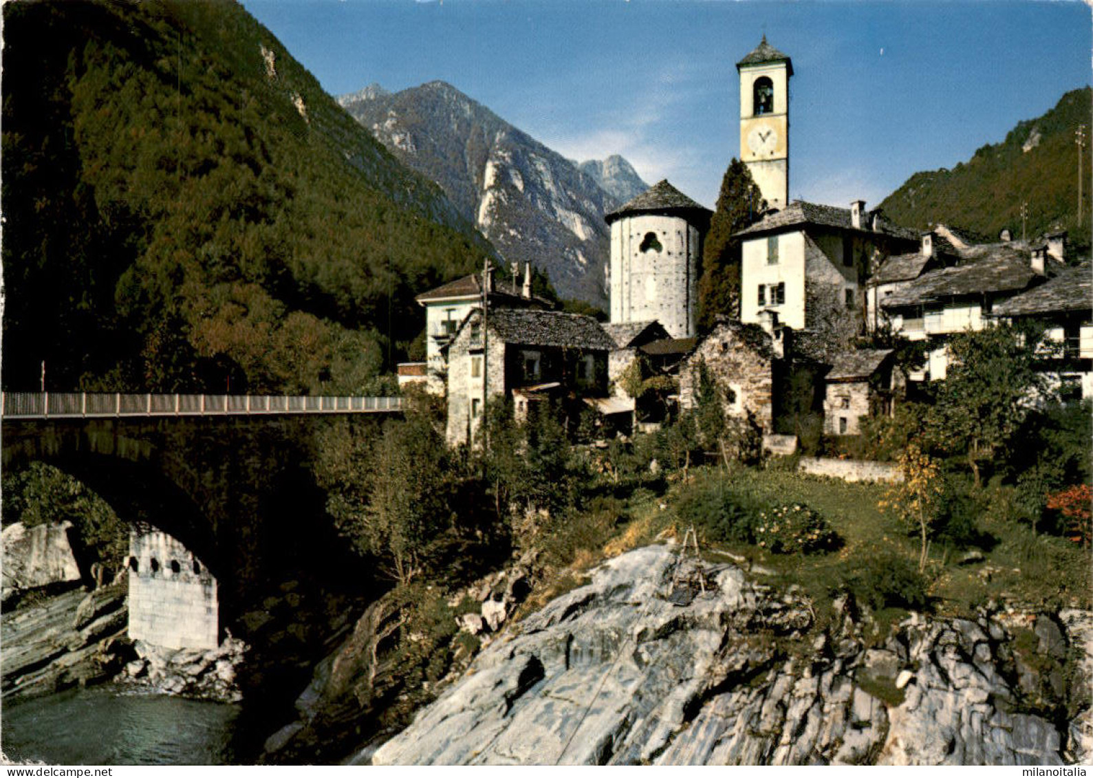 Lavertezzo - Valle Verzasca (8042) * 11. 6. 1974 - Verzasca