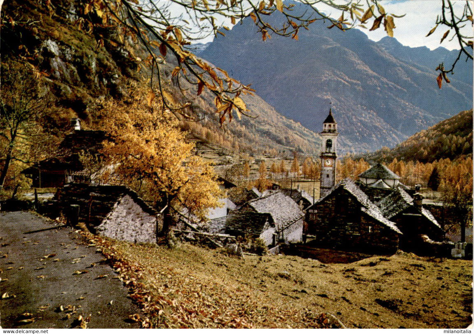 Sonogno - Valle Verzasca (1123) * 27. 10. 1980 - Verzasca