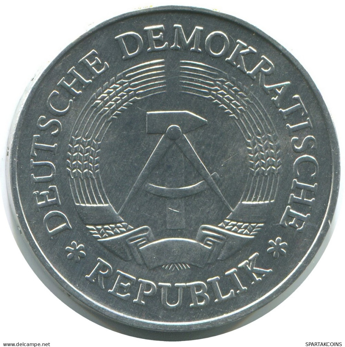 1 MARK 1982 A DDR EAST DEUTSCHLAND Münze GERMANY #AE142.D - 1 Marco