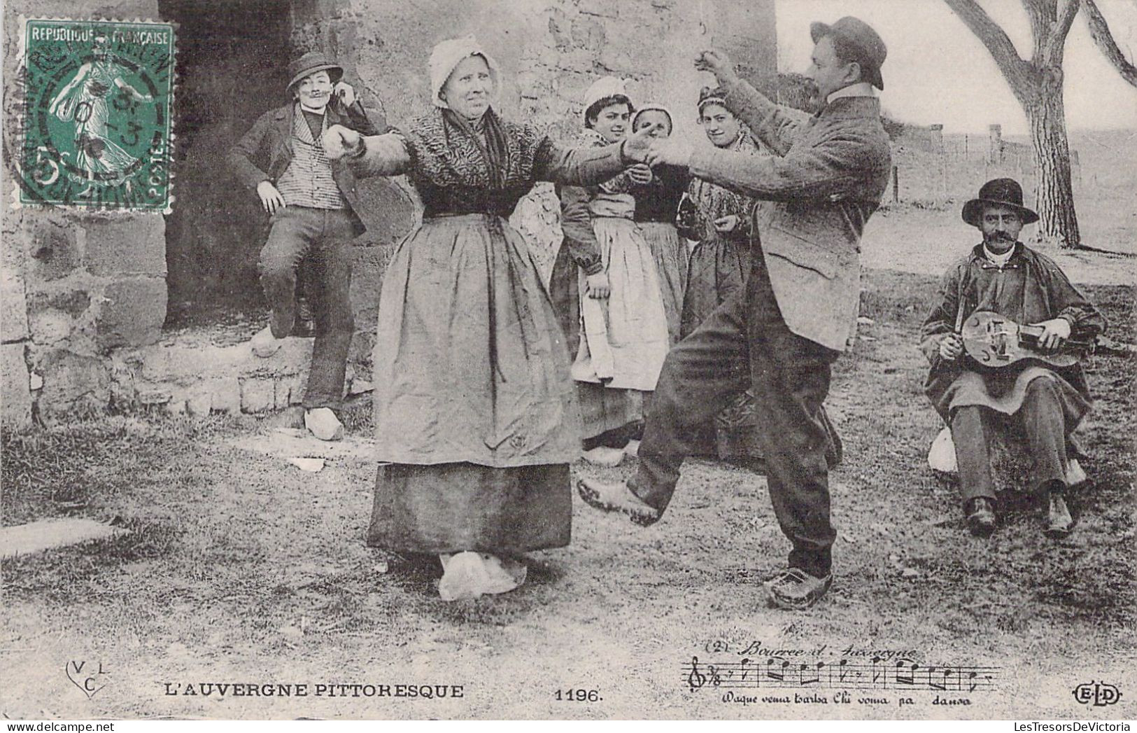 FOLKLORE - L'Auvergne Pittoresque - Bourrée D'Auvergne - Carte Postale Ancienne - Musique