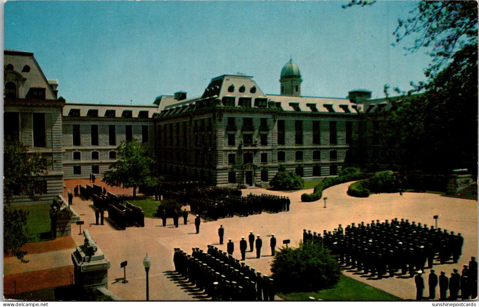 Maryland Annapolis U S Naval Academy Midshipmen In Fornation At Bancroft Hall - Annapolis – Naval Academy