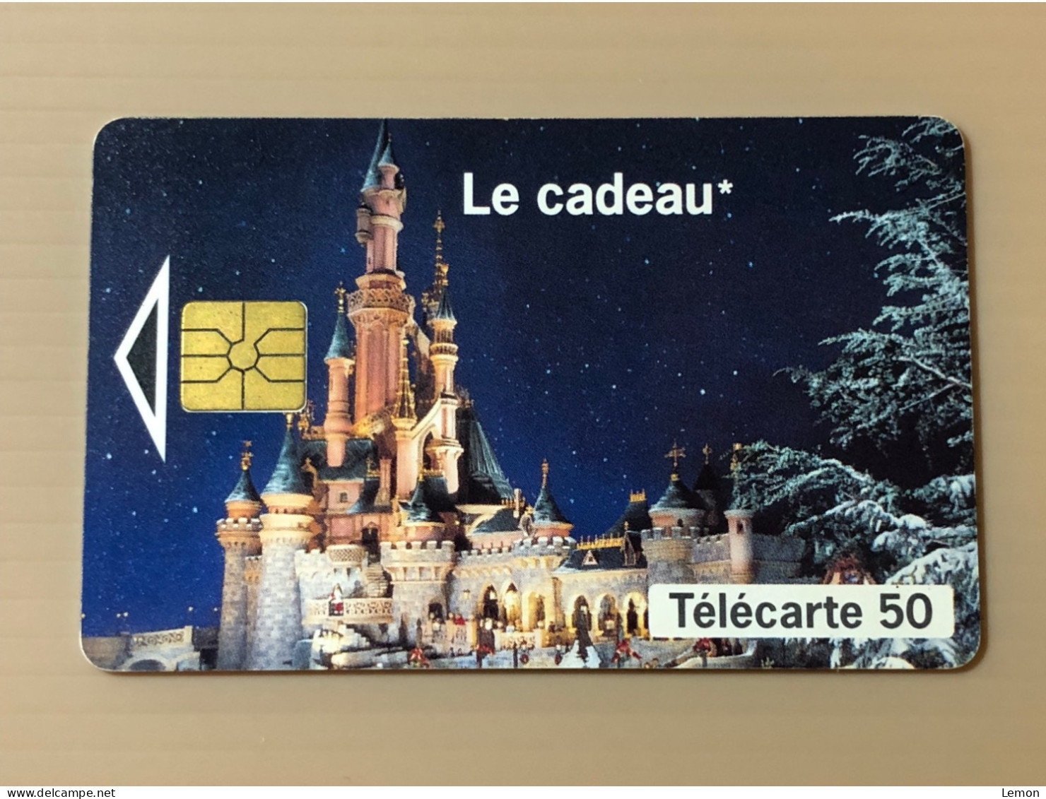 France Telecom Chip Telecarte Phonecard - Le Cadeau - Set Of 1 Used Card - Autres & Non Classés